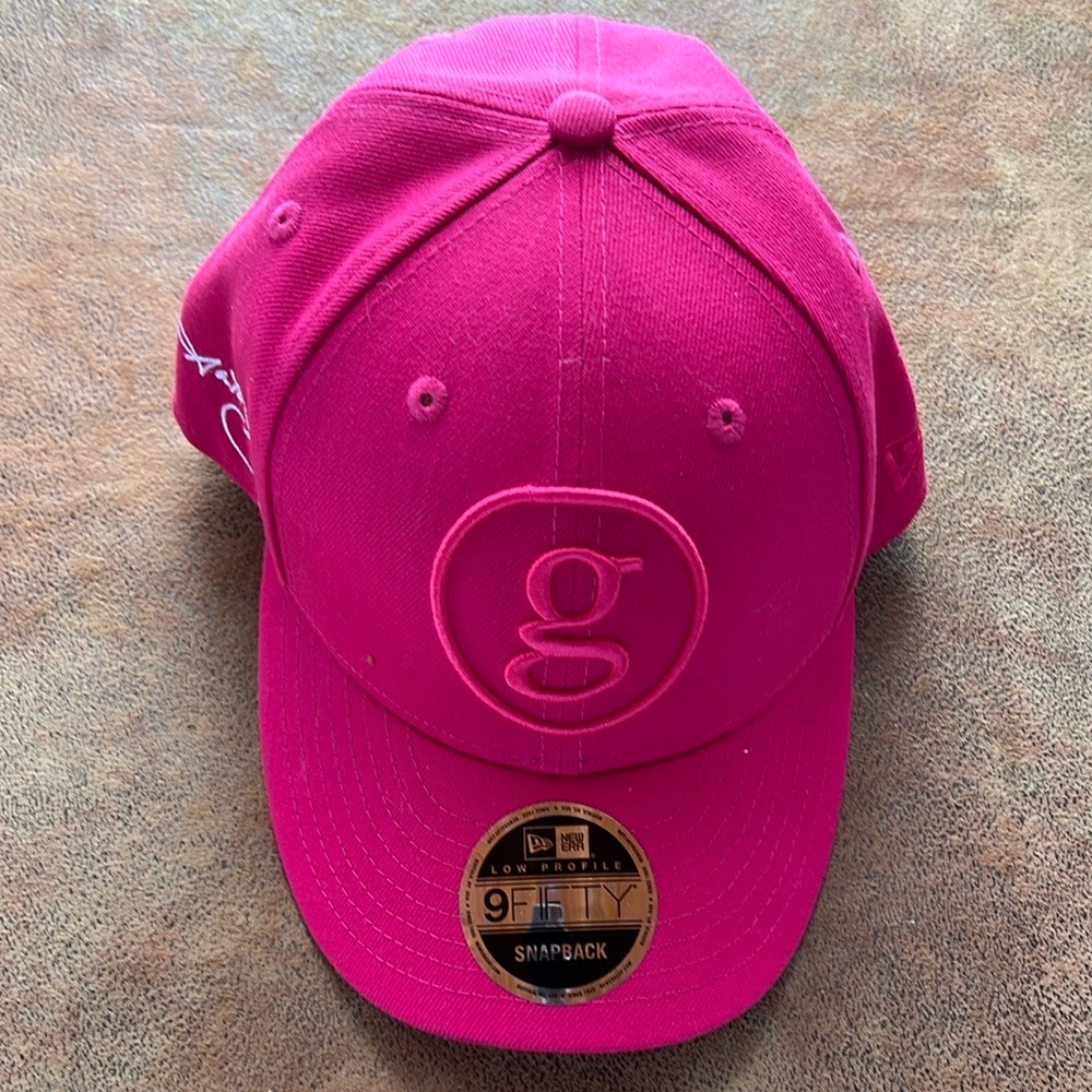 NWT New Era Garth Brooks Concert in Las Vegas embroidered Pink Snapback Hat